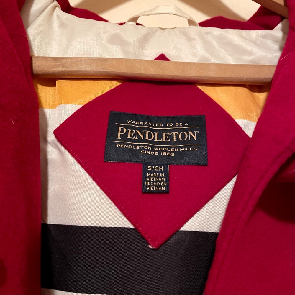 Pendleton red wool coat, S - Picture 3 of 5